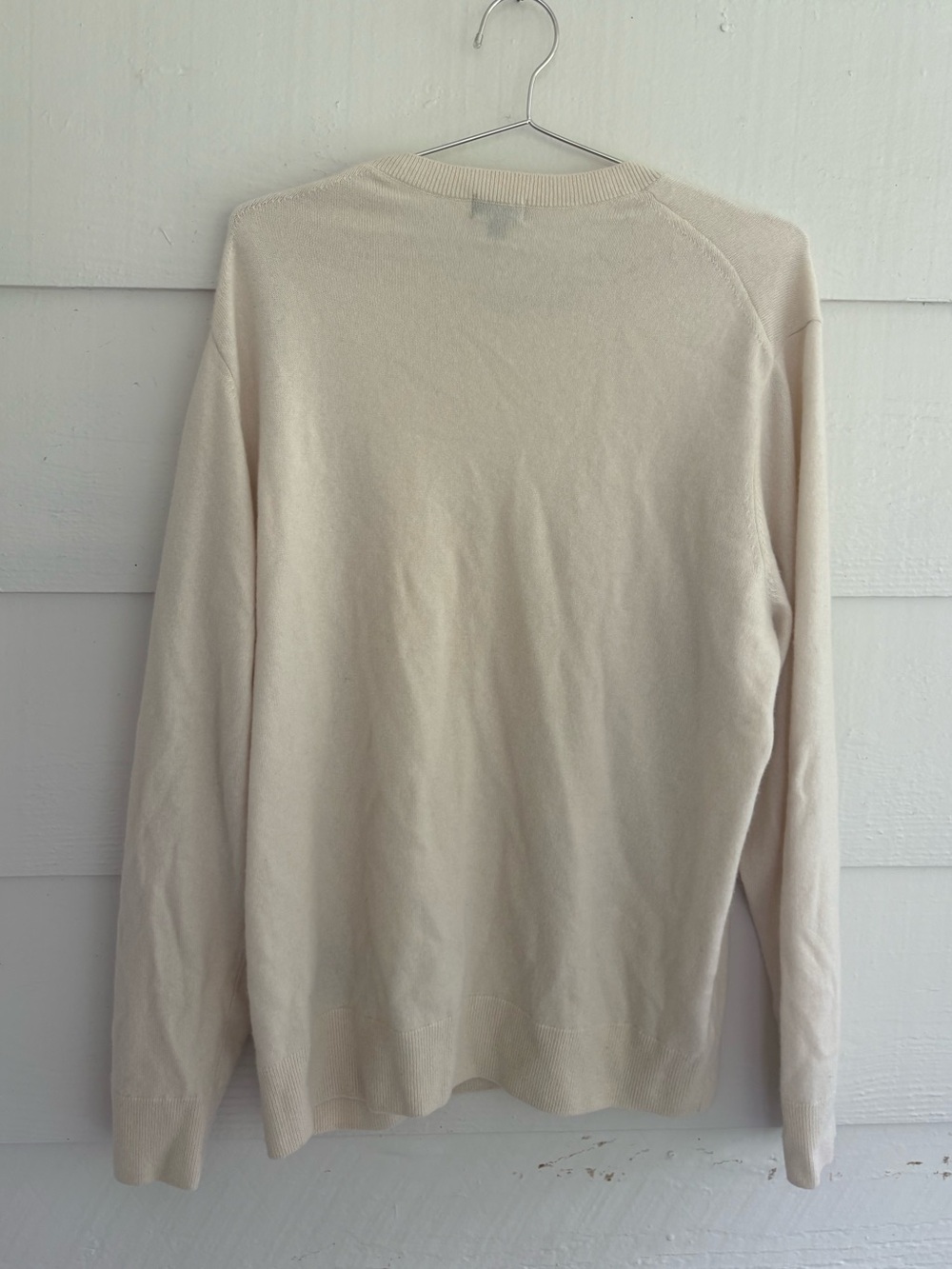 Uniqlo 100% Cashmere Sweater Men’s Large Ivory Crew Neck Pullover Casual Basic - Picture 2 of 5